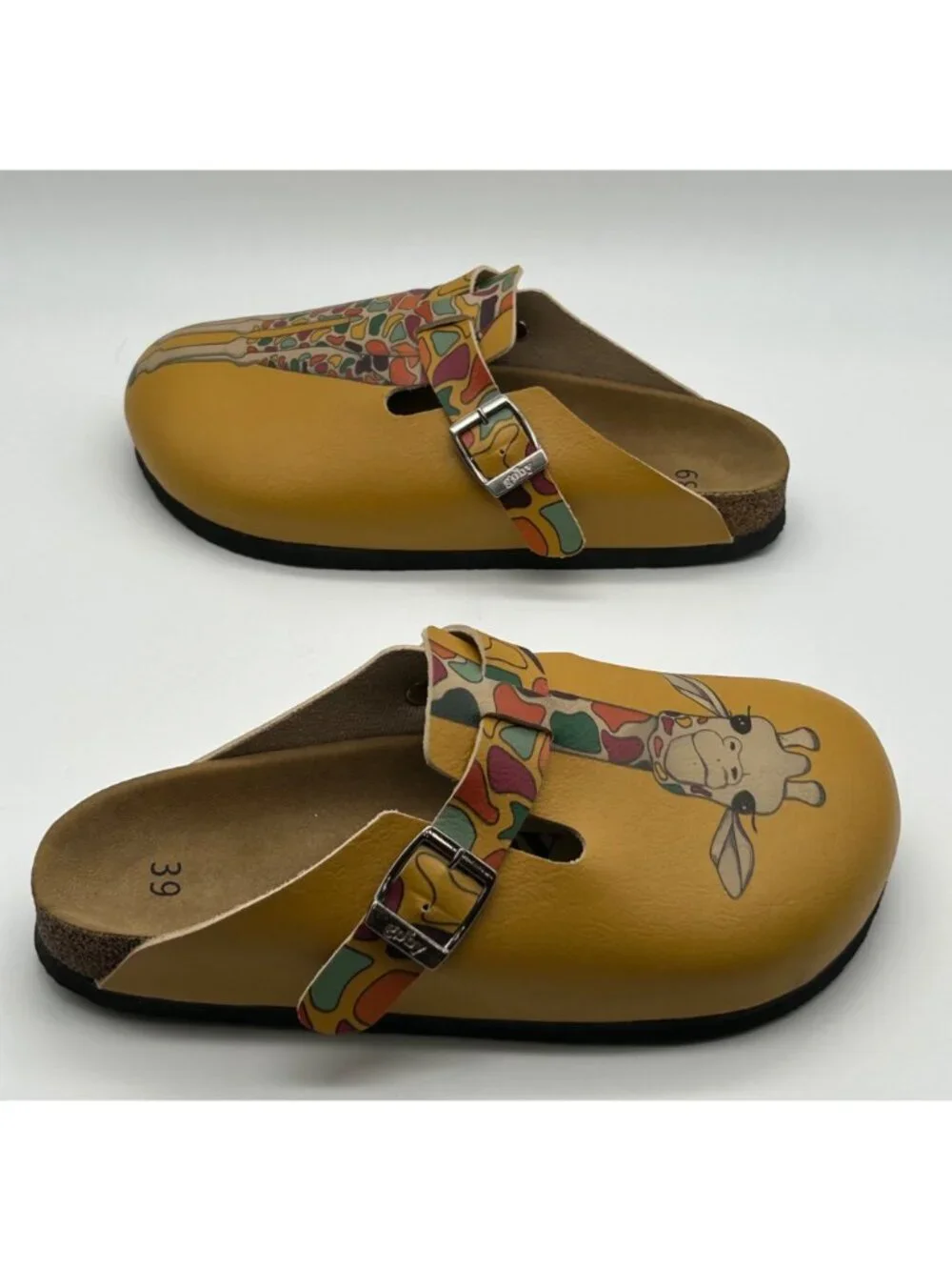 Goby Women's Giraffe Yellow Slip-On Clogs Vegan Faux Leather Whimsical Shoes 39 - Picture 4 of 8